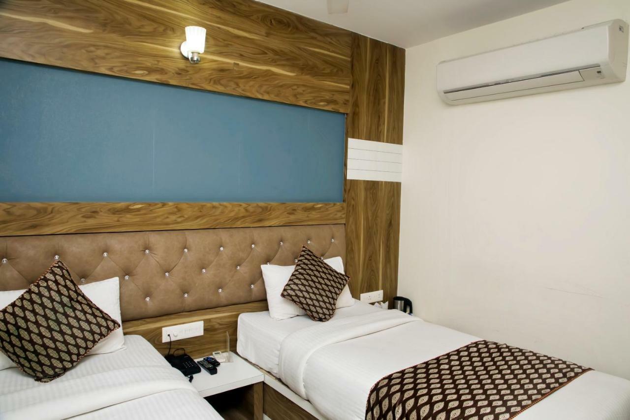 Hotel Ganges Grand Varanasi Exterior foto