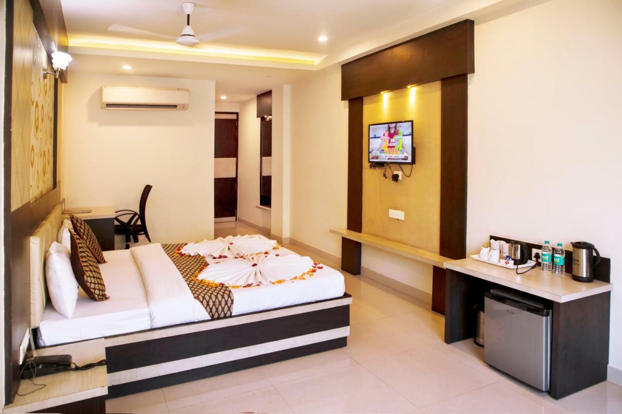 Hotel Ganges Grand Varanasi Exterior foto