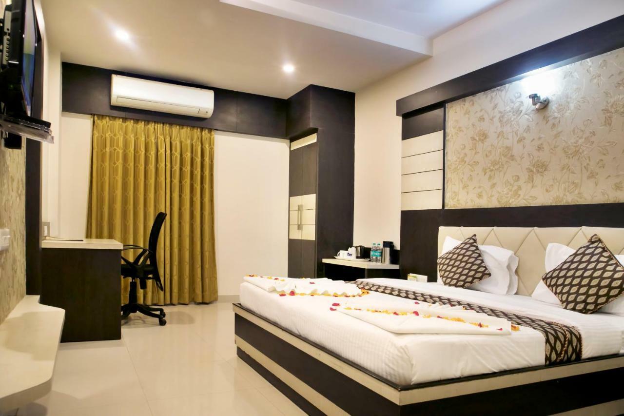 Hotel Ganges Grand Varanasi Exterior foto